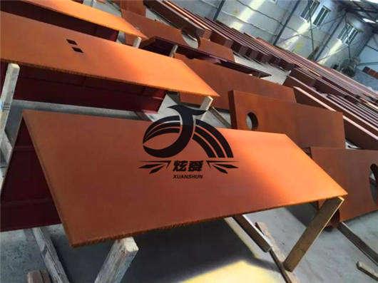 荆州钢板生锈：厂家产量整体小幅增长抑制现货价格